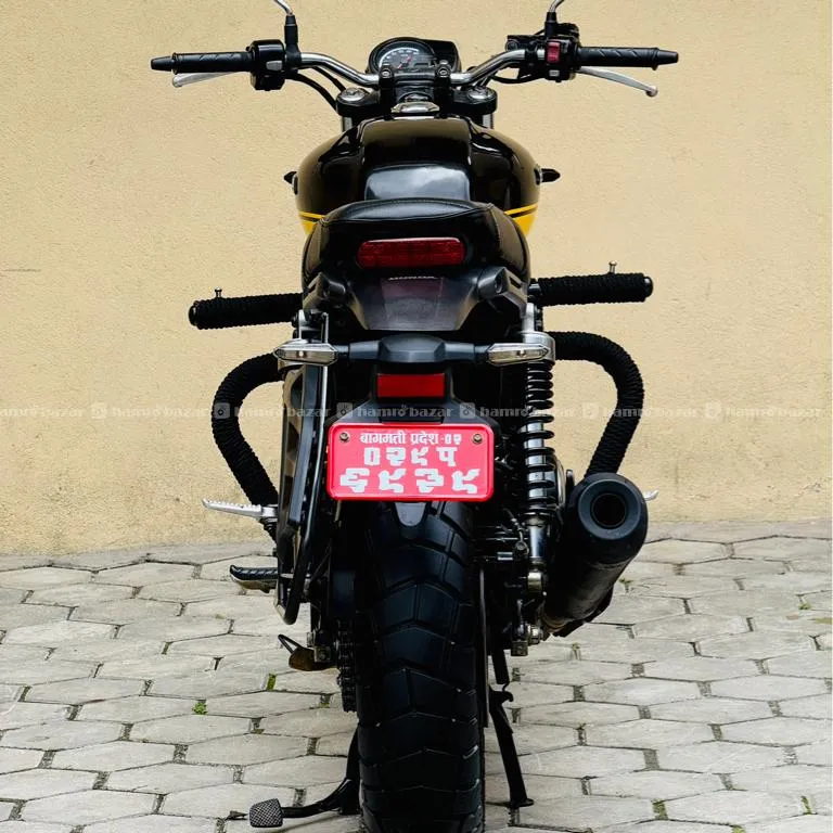 Honda CB350 6