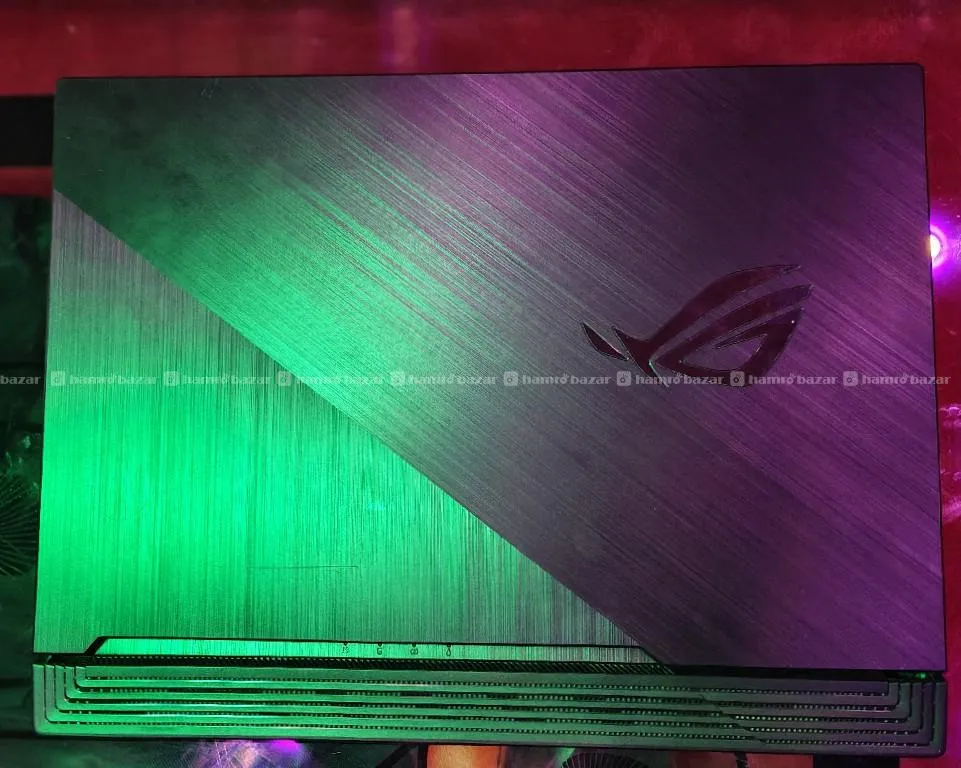 ASUS ROG Strix G15 | GTX 1660 Ti 6GB | 16GB | 512 4