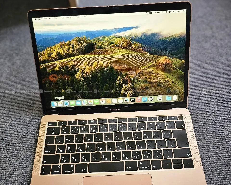 Mackbok Air 2019 i5procresser 3