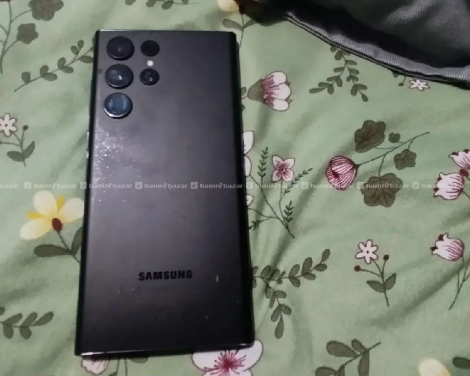 Samsung s22 ultra with box sell or exchange iphone 2