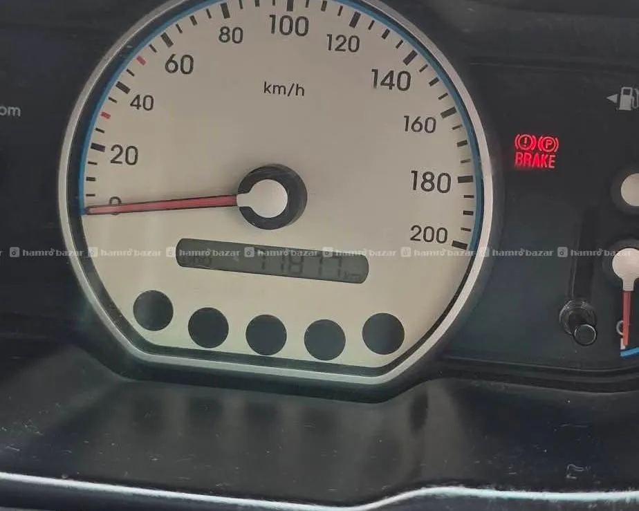 Hyundai I10 Megna 4