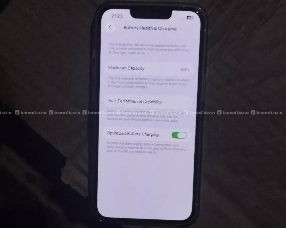 iPhone 13 3