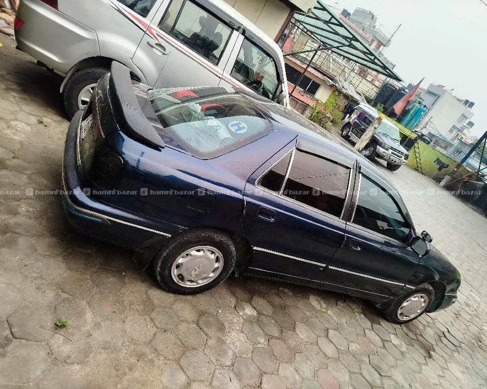 Hyundai Elantra 3
