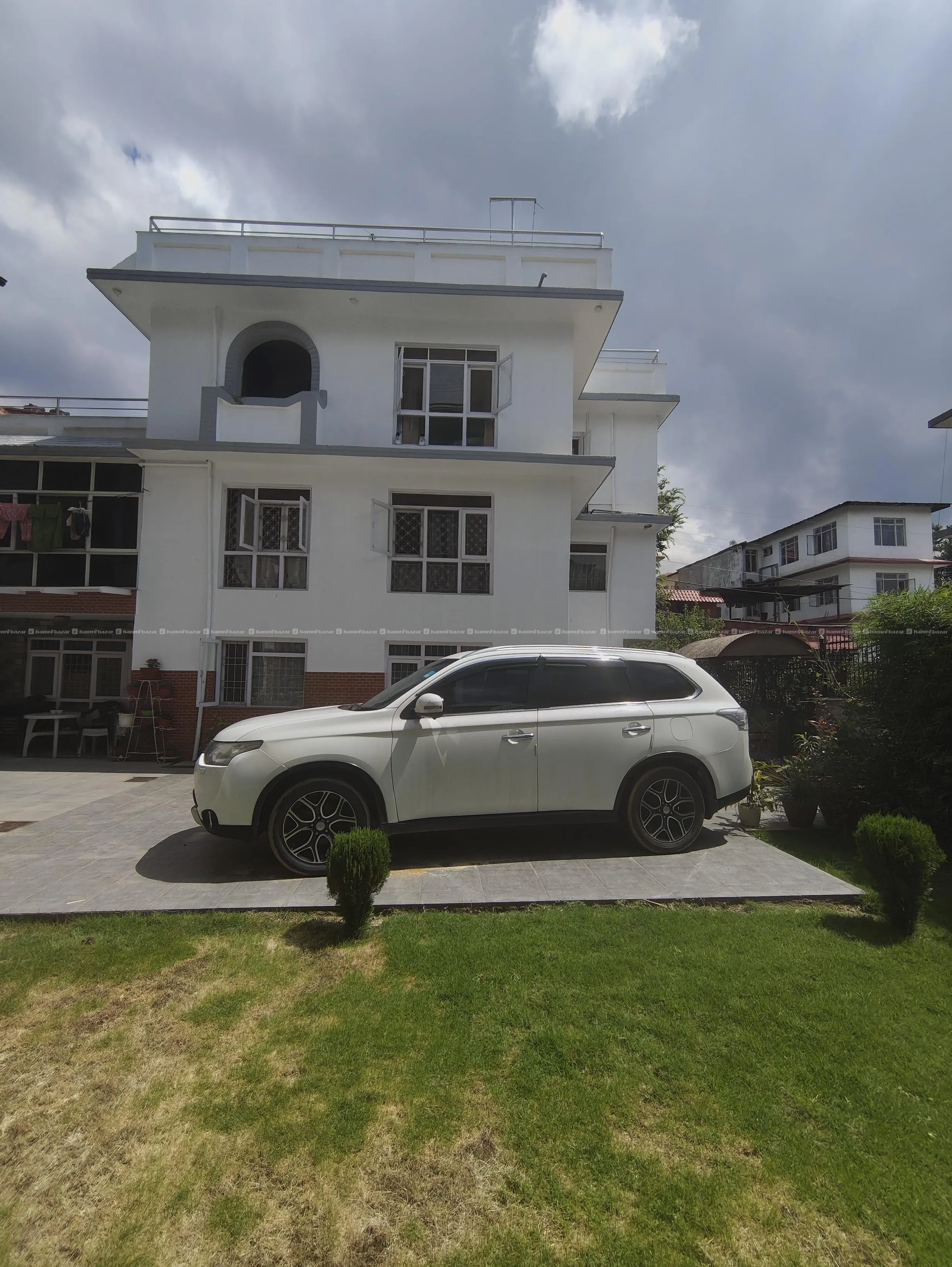 Mitsubishi Outlander 2014 7 Seater 5