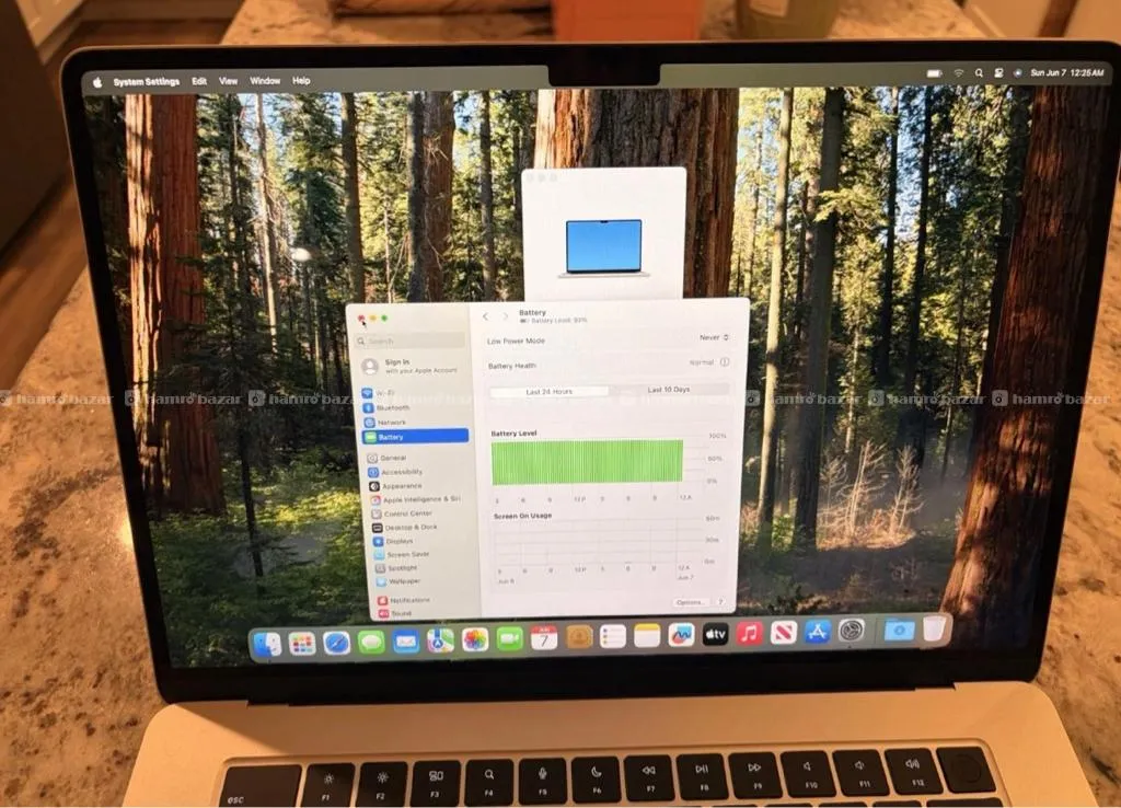 MacBook Air 15-inch M3 8-Core CPU, 10-Core GPU, 16 2