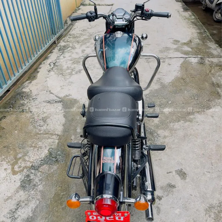 Royal Enfild Classic 350 Reborn 4