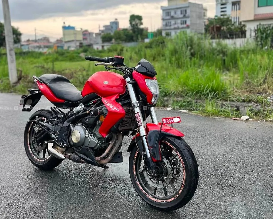 benelli tnt 300cc on sell 2