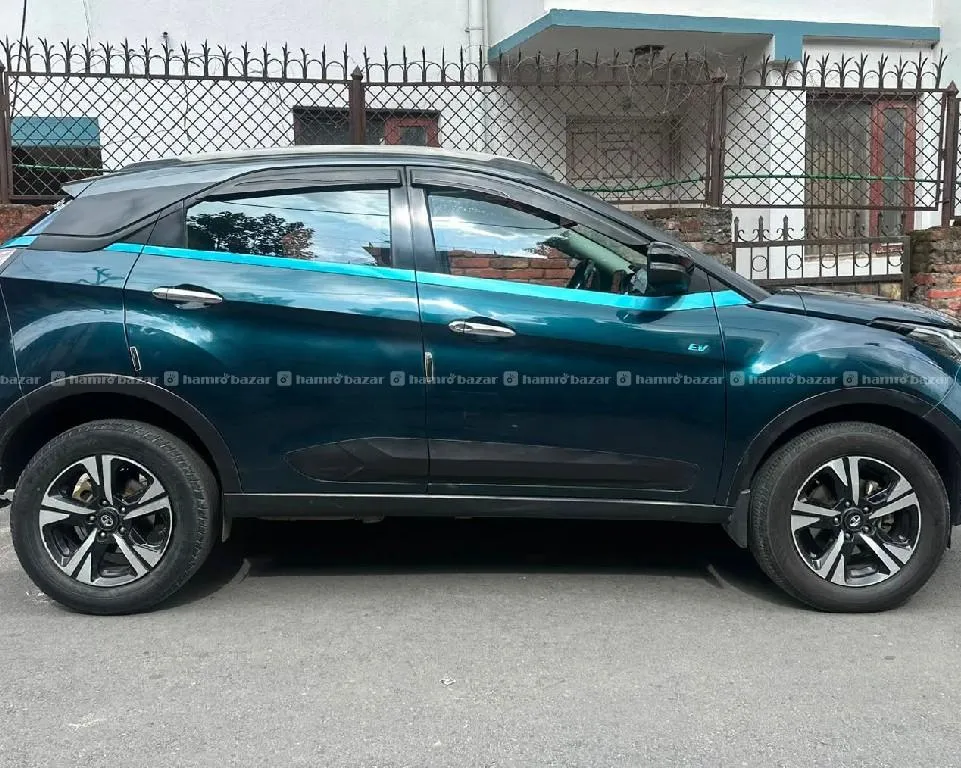 TATA Nexon EV Max Top Varient fully loaded 2