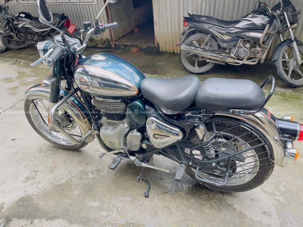 Royal Enfild Classic 350 Reborn 5