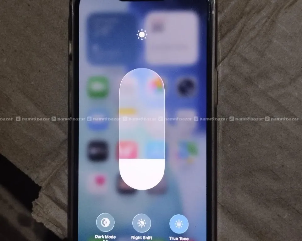 iPhone 13 6