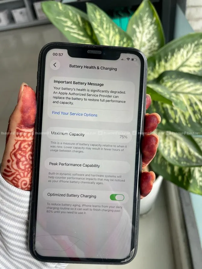 Iphone 11 | 128 GB with case 7