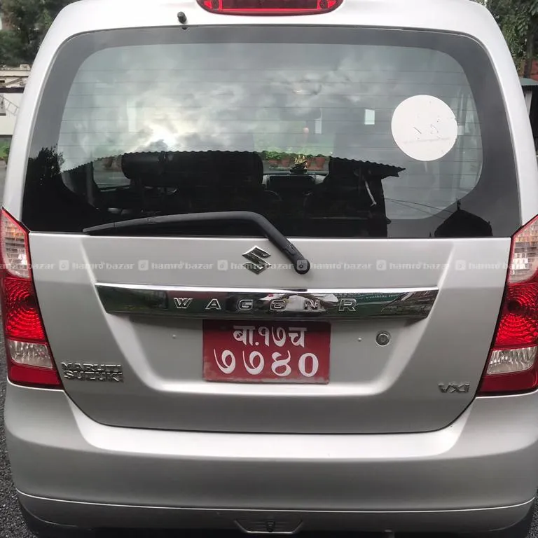 Wagon R Vxi 2017 Silver Color On Sell 4