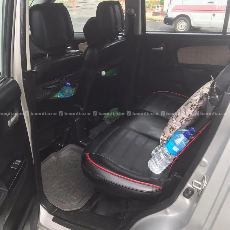 Wagon R Vxi 2017 Silver Color On Sell 2
