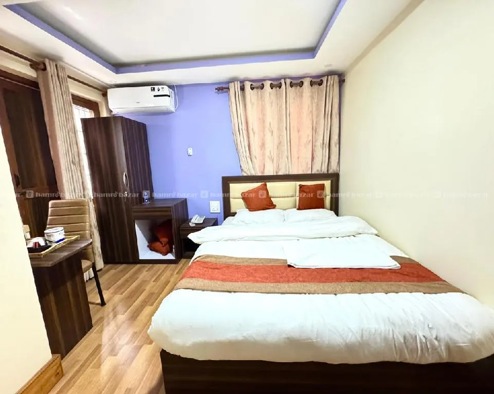 2 bedrooms Furnished Apartment For Rent!! 3