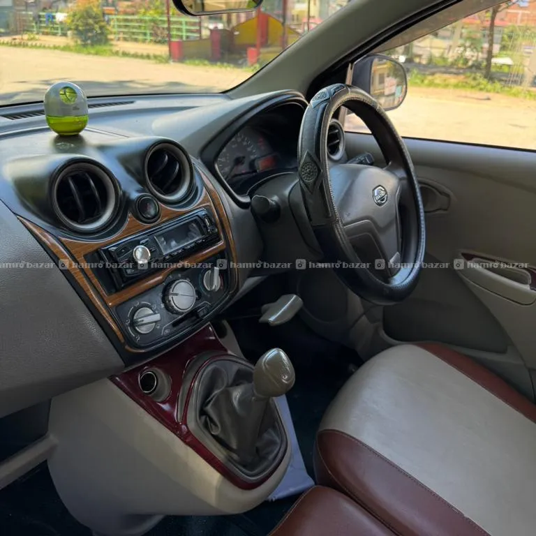 Datsun Go 6