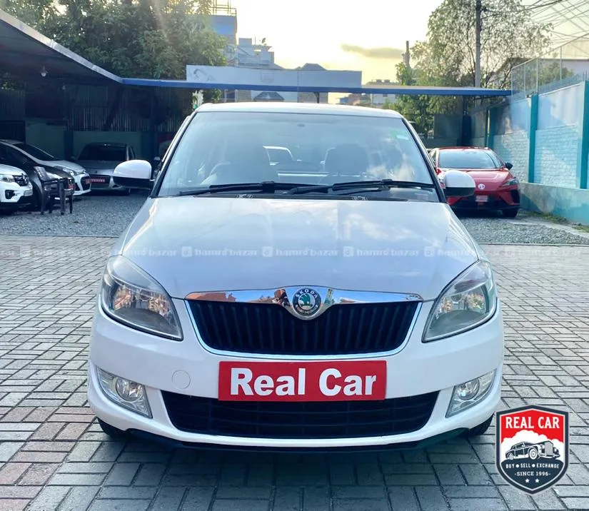 Skoda Fabia 1.6 2012 Excellent Condition 7