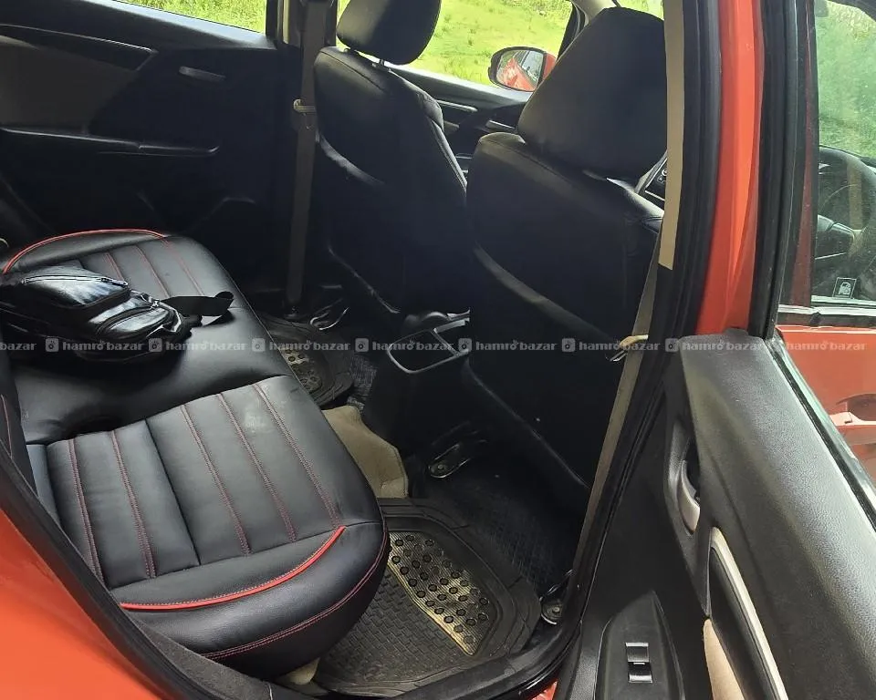 2015 Model honda Jazz full opsan fresh car bikrima 6