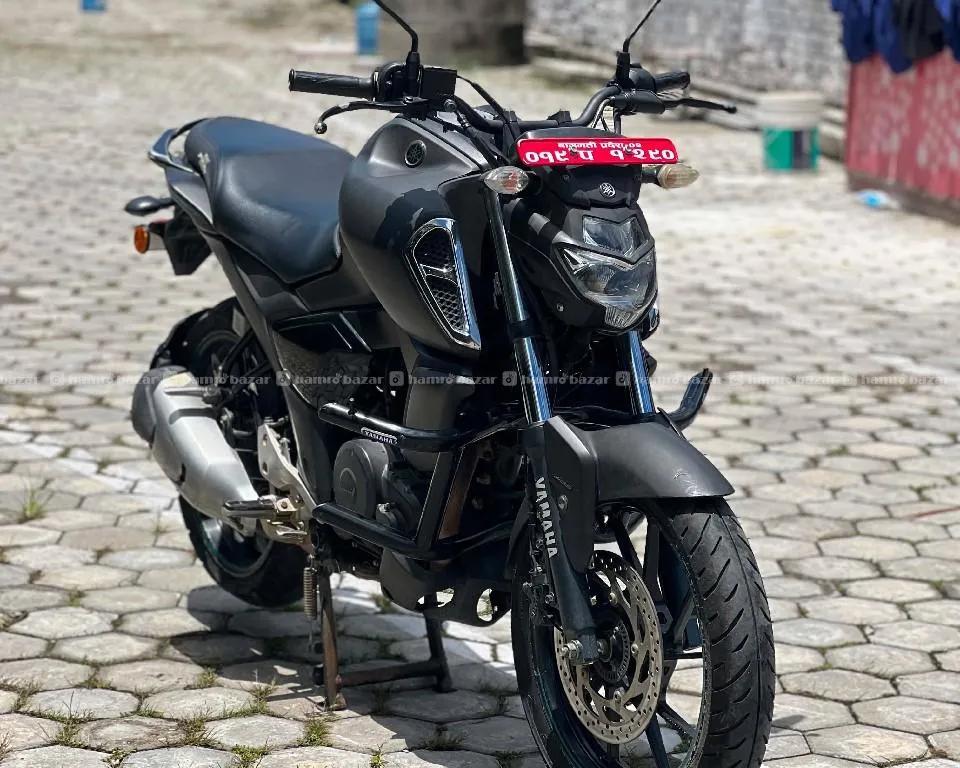 yamaha fz v3 119lot super fresh condition on sell 4