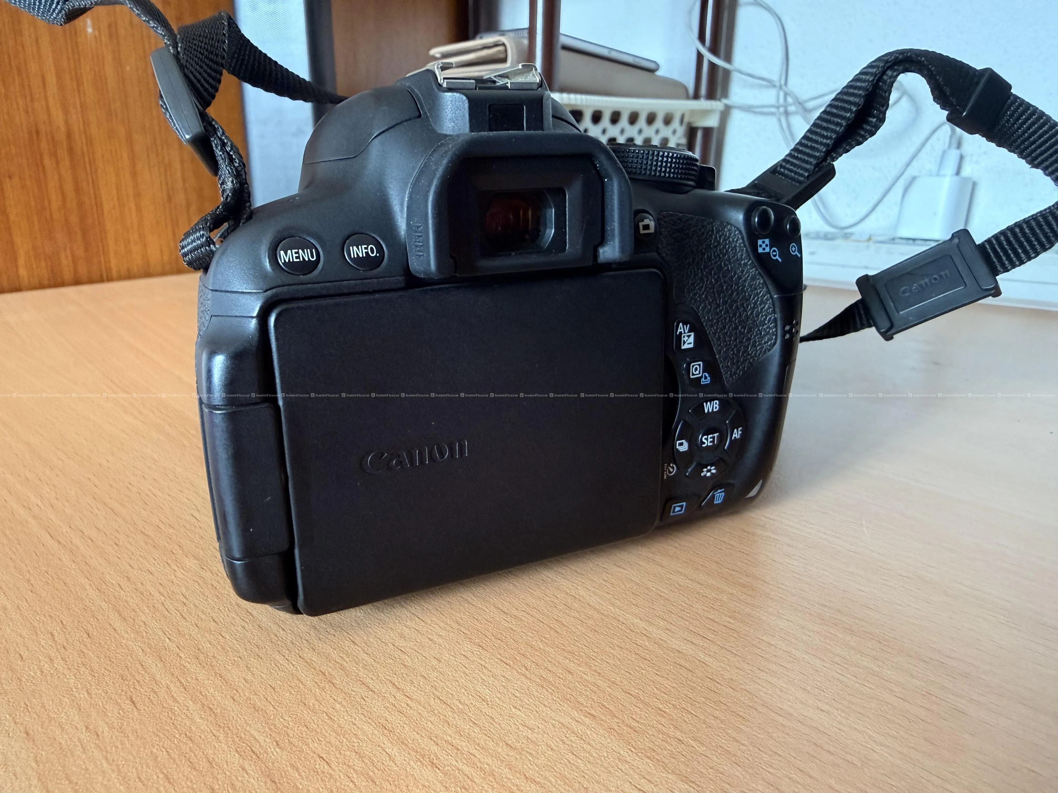 Canon Rebel T5i(700D)Like New From Usa With Tripod 7