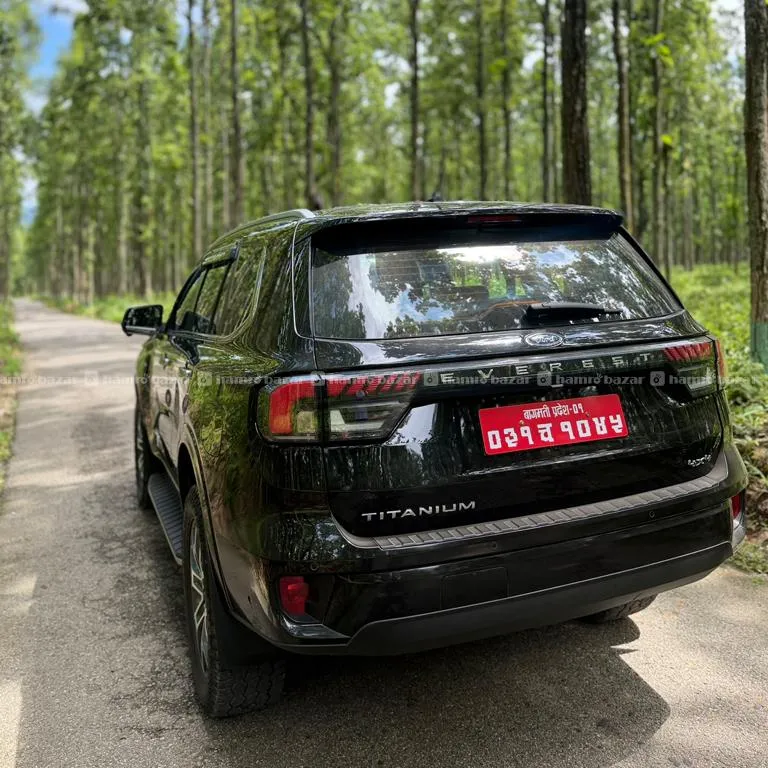 Ford Everest | 2023 | Single Owner | Super Fresh 4