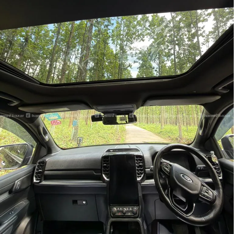 Ford Everest | 2023 | Single Owner | Super Fresh 6