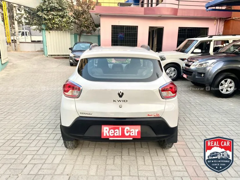 Renault Kwid RXT 2016 Single Hand 4
