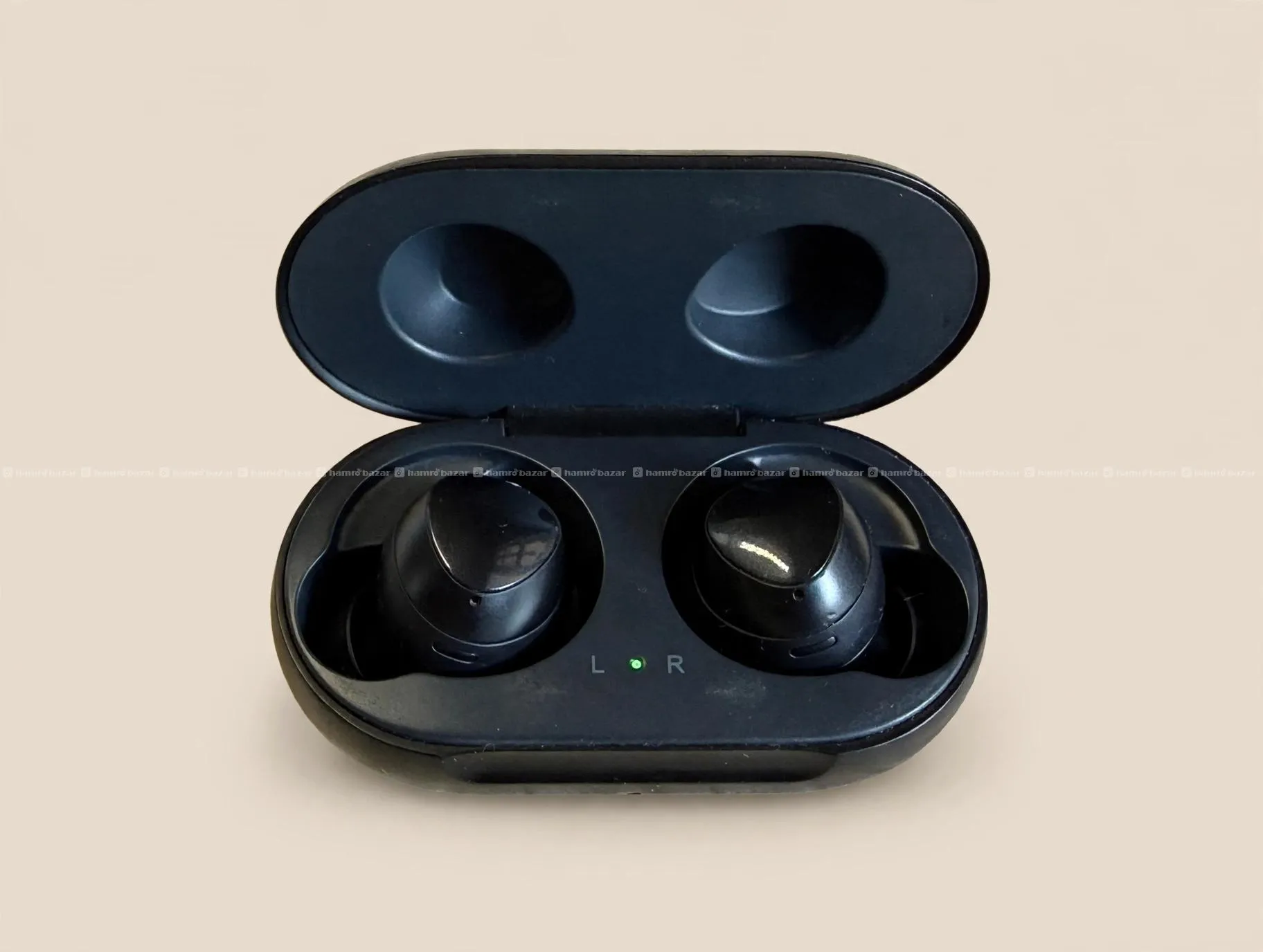 Samsung Galaxy Buds (Gen 1) Earphones 2