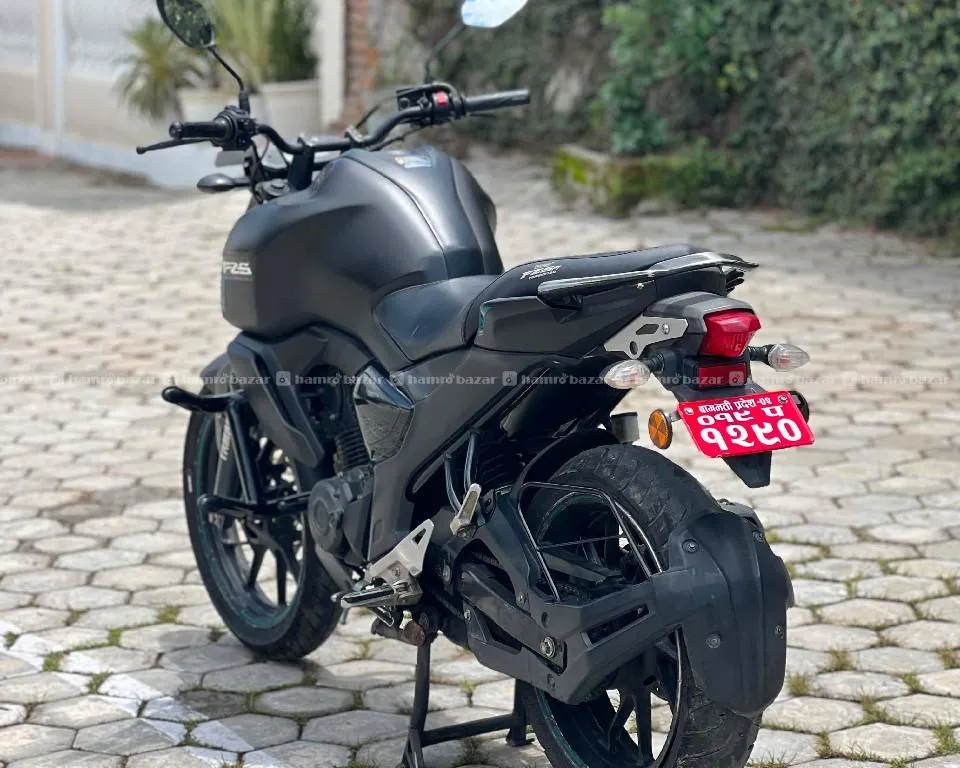 yamaha fz v3 119lot super fresh condition on sell 2