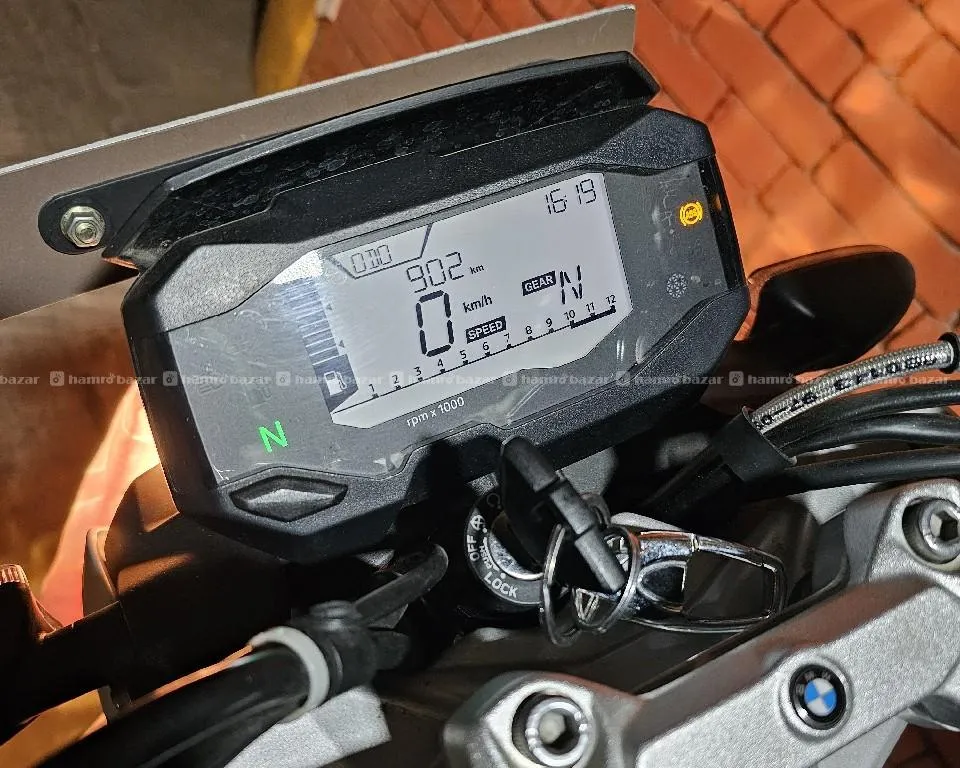 BMW G310R 2