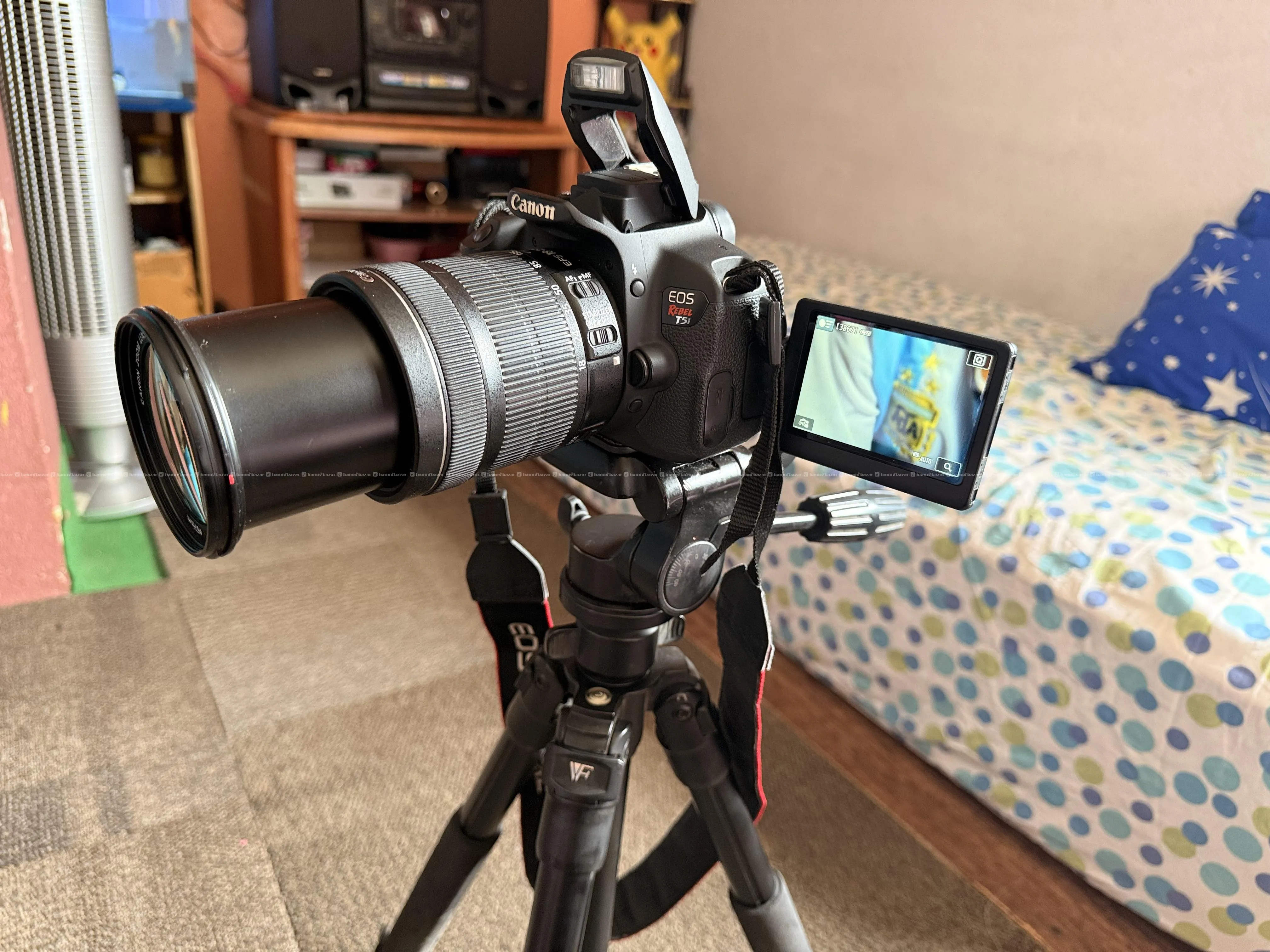 Canon Rebel T5i(700D)Like New From Usa With Tripod 2