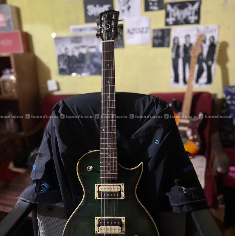 Sakura Lespaul Electric Guitar 2