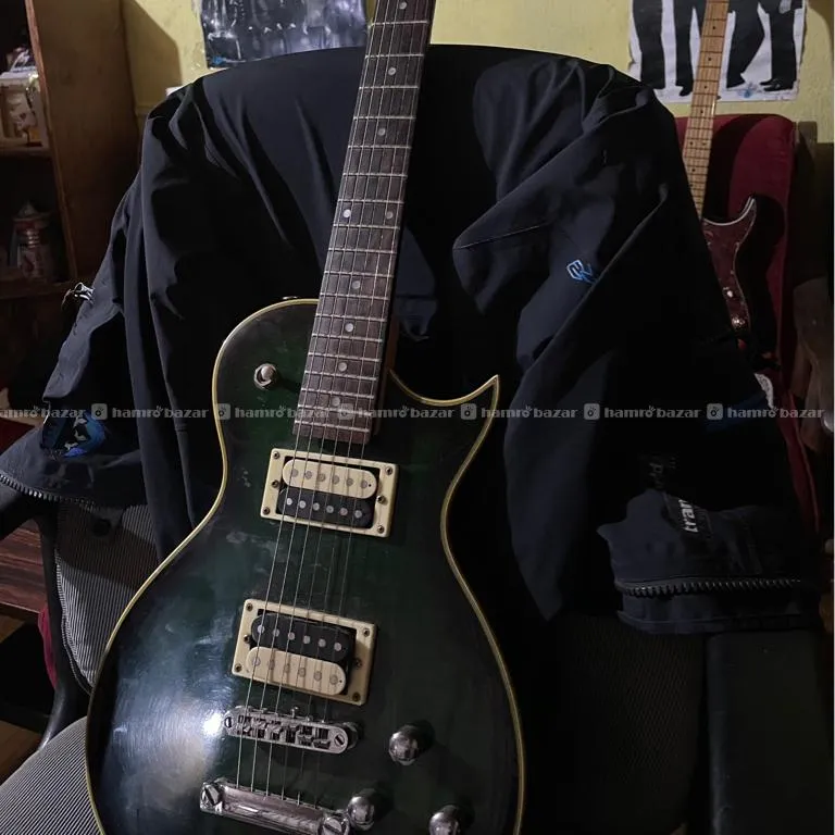 Sakura Lespaul Electric Guitar 3