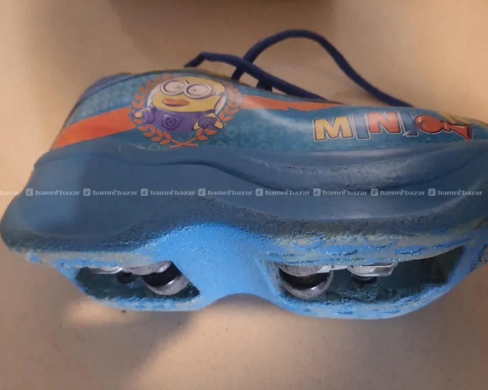 Skating shoes 4