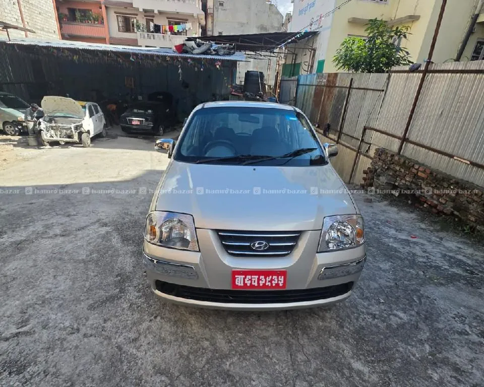 Hyundai Santro 5