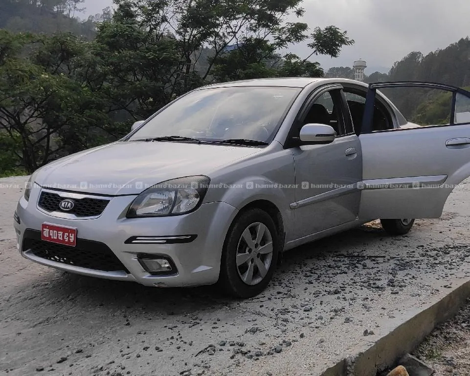 Kia Rio 2011 मोडेल विक्रीमा 2