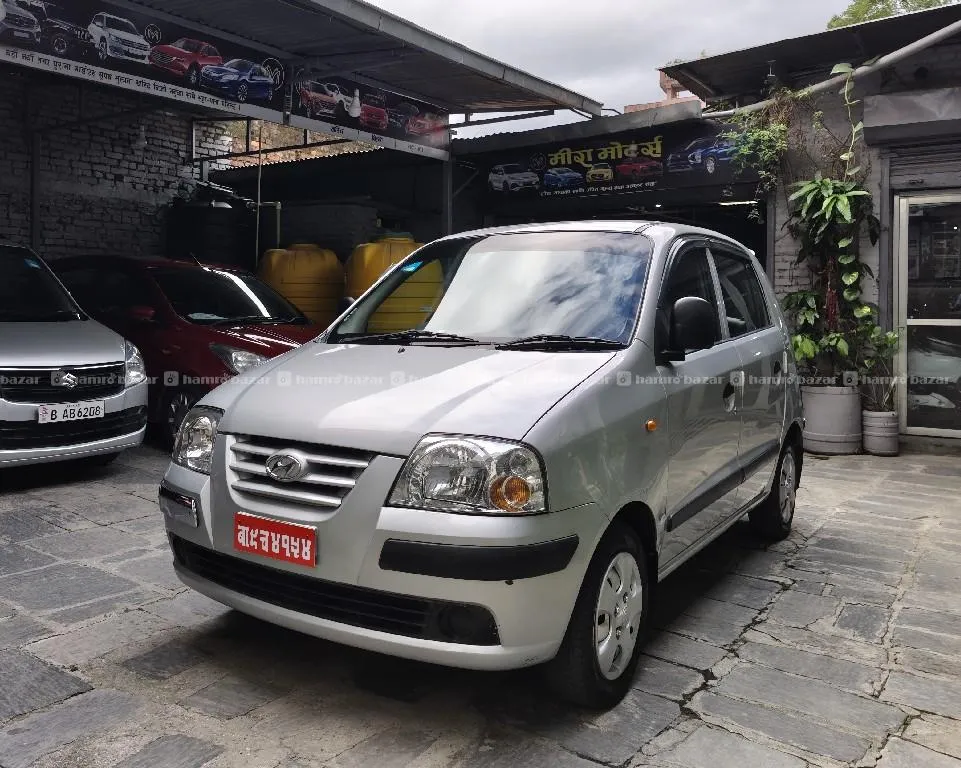 Fully fresh Santro Xing GL 2011 model for sale . 2