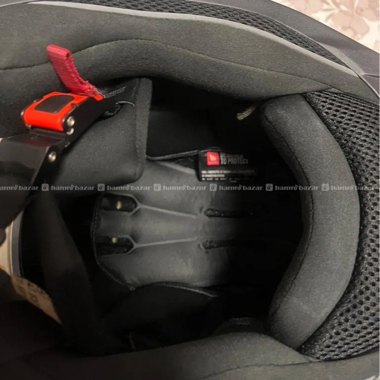 MT Helmets 2