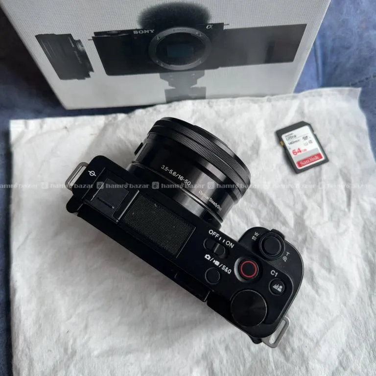 Sony Zv E10 With 16-50mm Lens 4