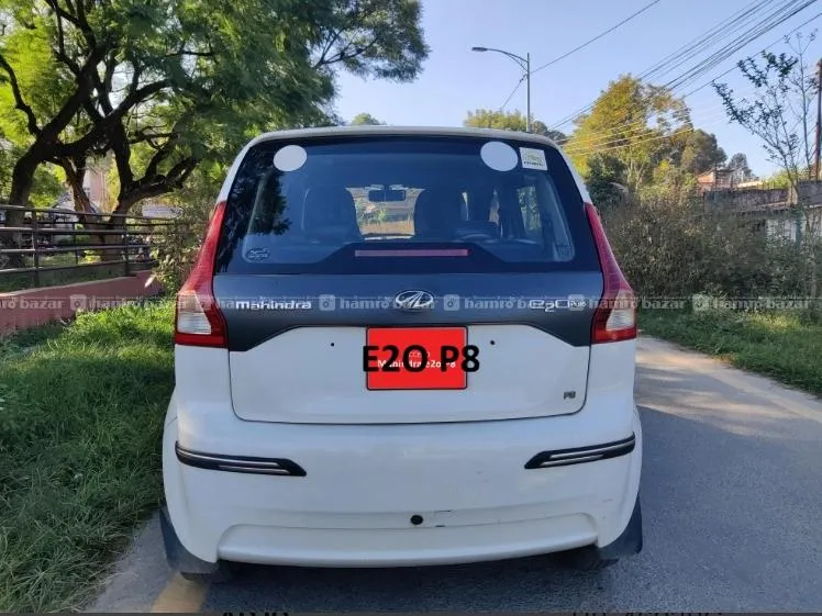 Mahindra E2O - P8 - Urgent Sale 3