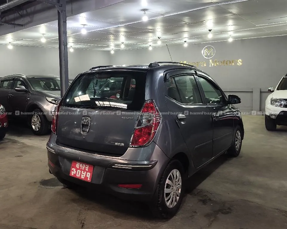Fully fresh 2 user 2014 model i10 magna 1.2 for sale or exchange. 4