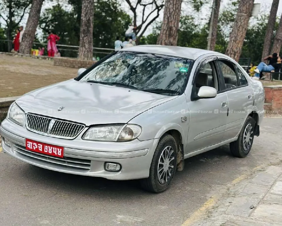 nissan super saloon 2000 model 9818846575 or 9768397661 5
