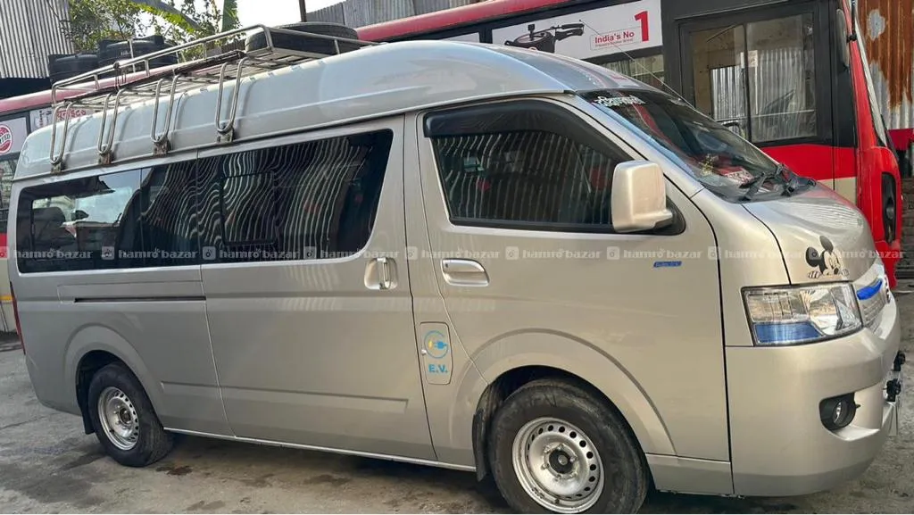 14 SEATER EV MICRO VAN FOR RENT 3