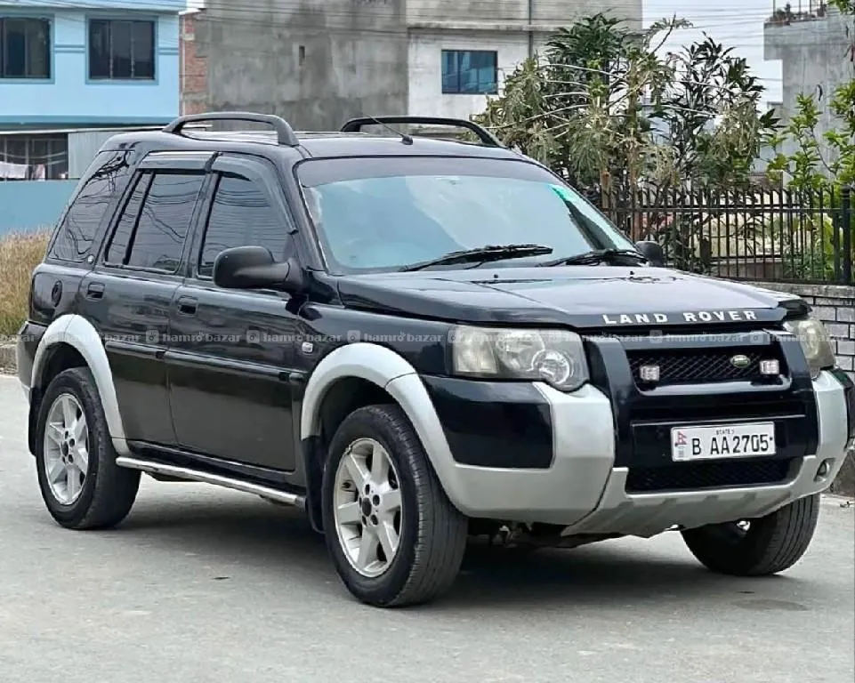 land rover 2005 model sun roof 9818846575 or 9768397661 5