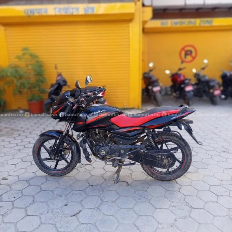 92 Lot 150 Pulsar 2