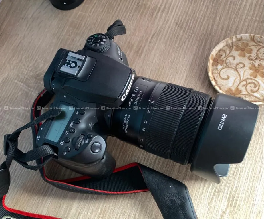 Canon 90d With 18-135mm Nano Usm Lens 2