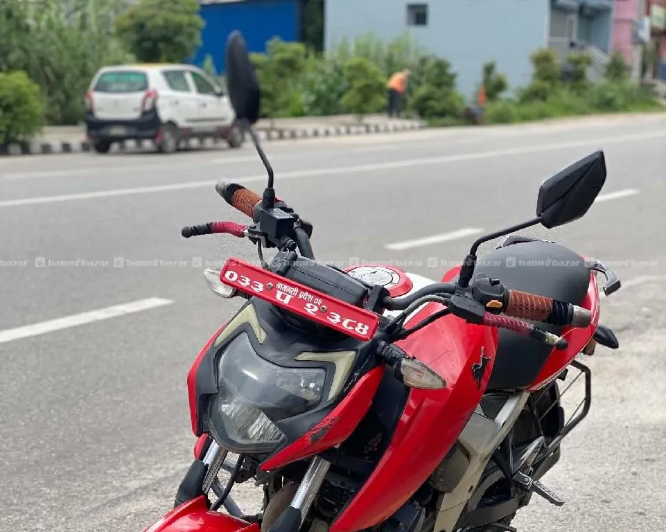 Apache Rtr 160 4v - 033 lot 9818846575 or 9768397661 2
