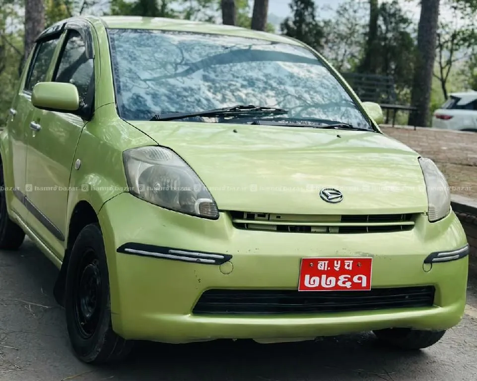 daihatsu Sirion 2006 model 9818846575 or 9768397661 4