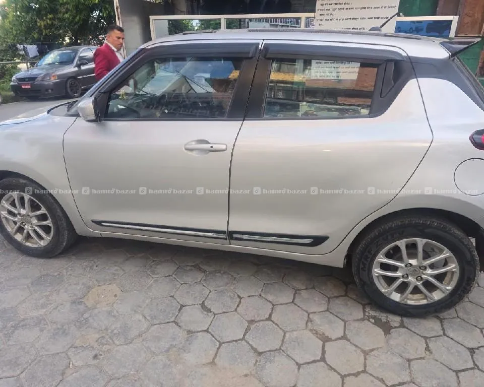 Suzuki swift zxi 2018 sell and exchange 2