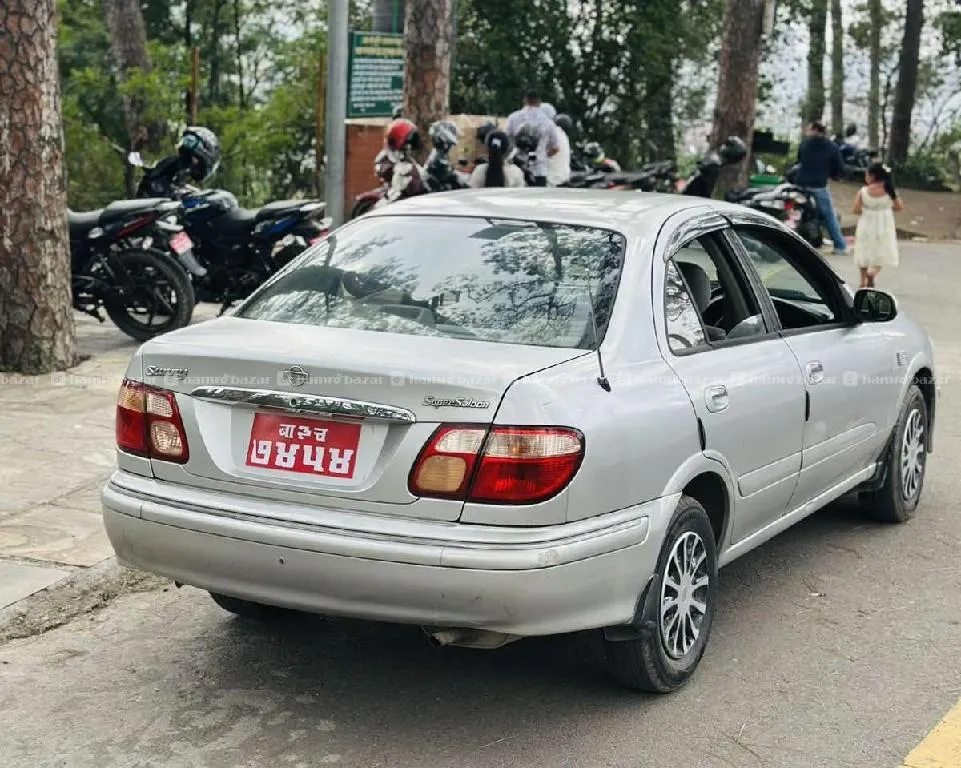 nissan super saloon 2000 model 9818846575 or 9768397661 5