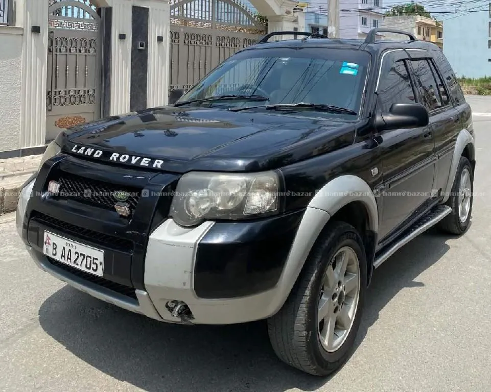land rover 2005 model 9818846575 or 9768397661 2